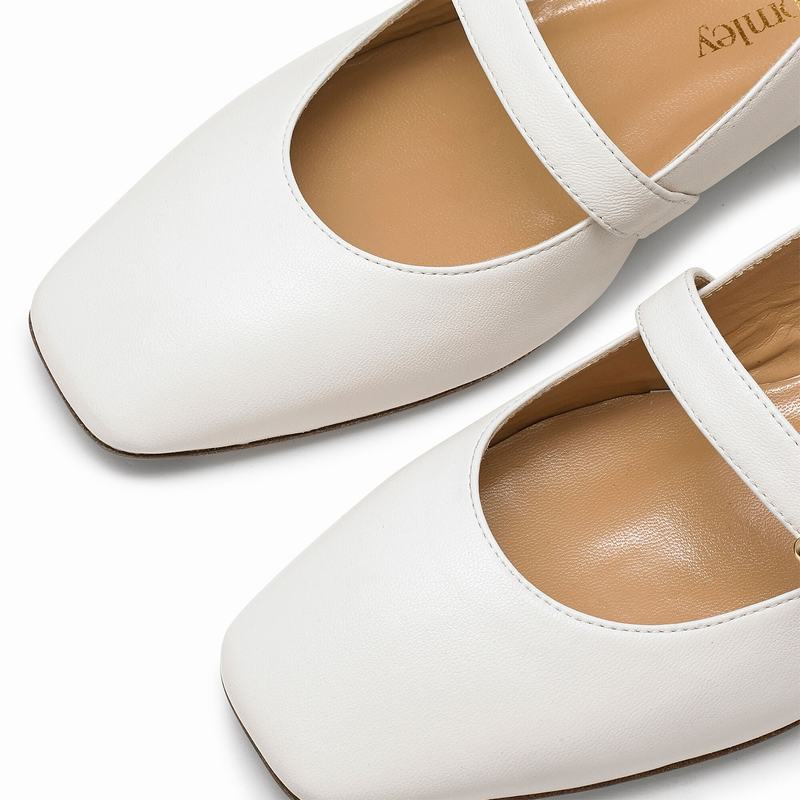 Russell And Bromley Miss Mary Ballerina Dam Grädde Vita | XNF4646JD