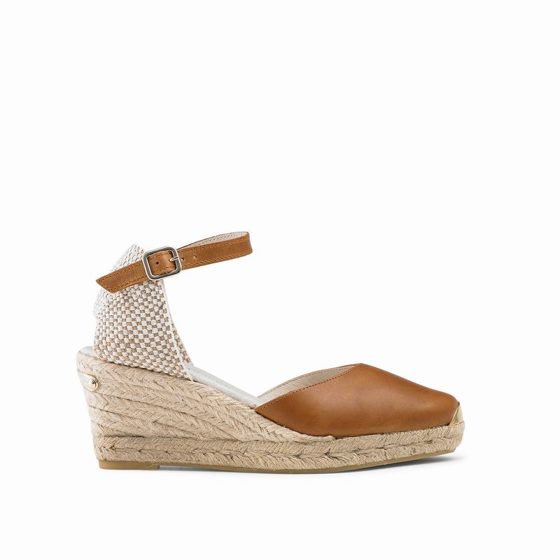 Russell And Bromley Coco-nut Espadrille Dam Bruna | AJN7592IL